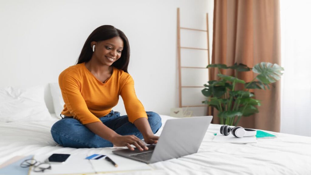 Black woman with laptop